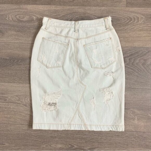 Rag & Bone Denim Jean Mini Skirt Light Wash Distressed High Rise - Picture 10 of 11